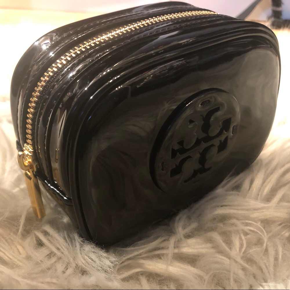 NEW Tory Burch Black Patent Small Cosmetic Case